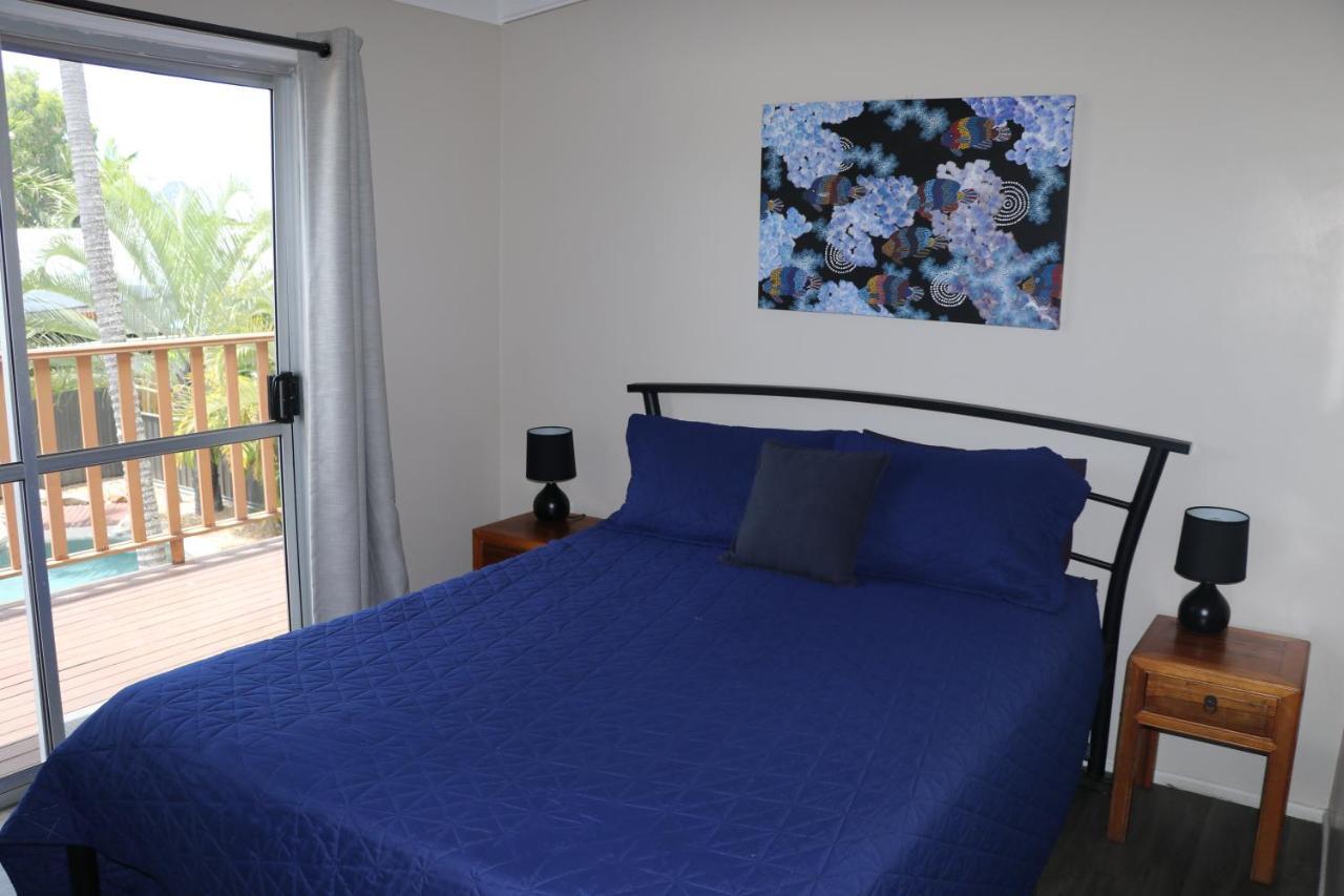 Pippies Beachhouse Backpackers 레인보우비치 외부 사진