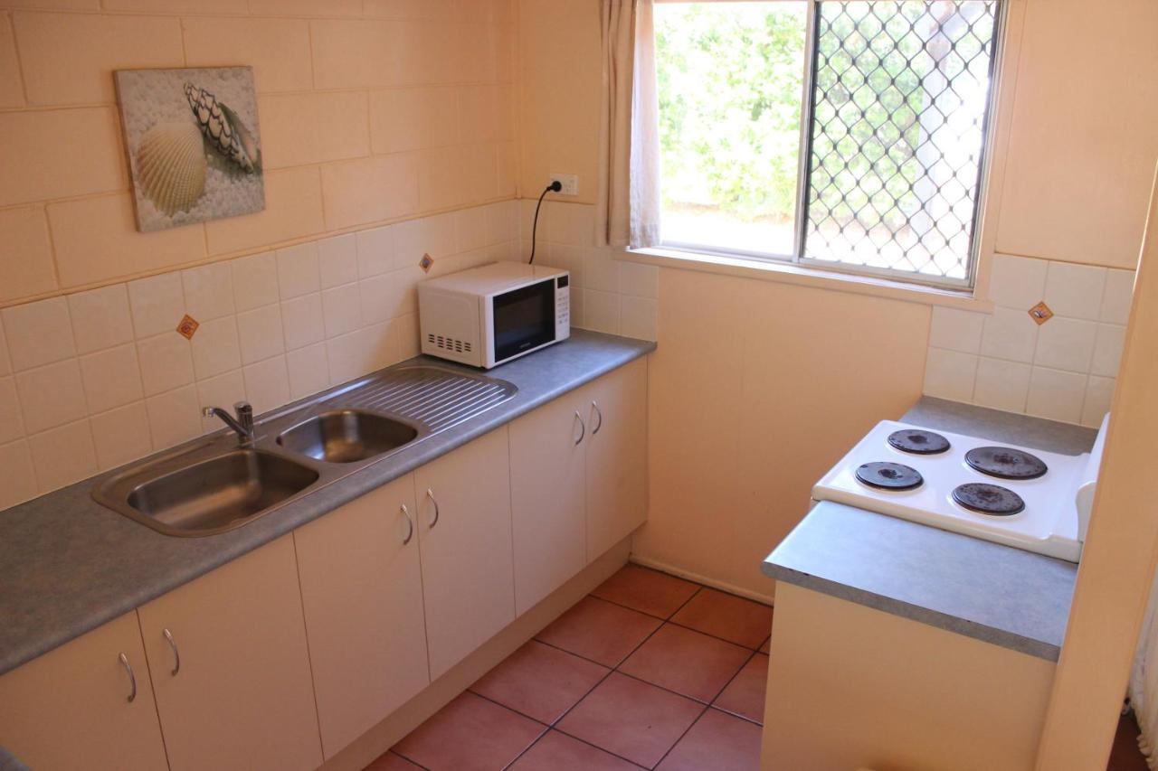 Pippies Beachhouse Backpackers 레인보우비치 외부 사진